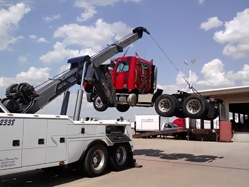 Semi Truck Towing Dallas