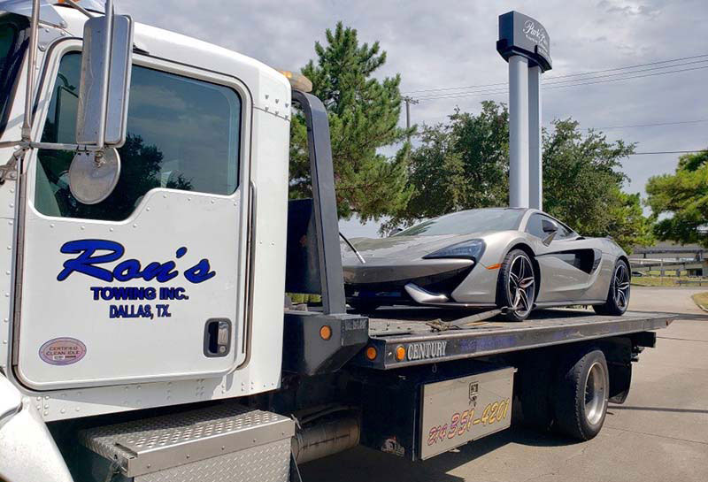Car-Accident-Secure-Flatbed-Towing Car Accident
